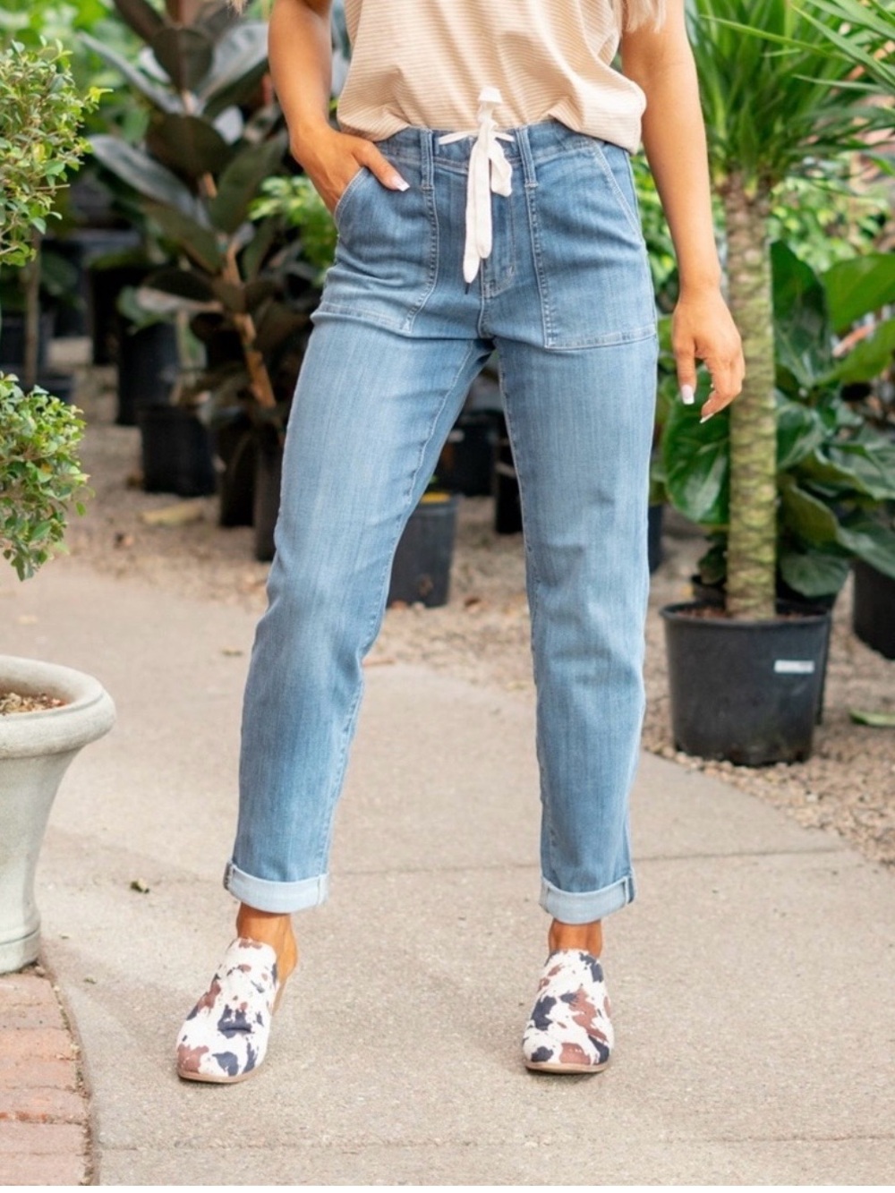 🥳 HP! Judy Blue 6 8 10 Pull-On Jogger Jeans Drawstring Size 7 28 JB88496 Pants - Picture 3 of 14